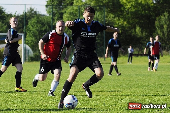 Zdjęcie w galerii na portalu naszraciborz.pl: Brzezie i Kobyla podzieliły się punktami wiadomości z regionu