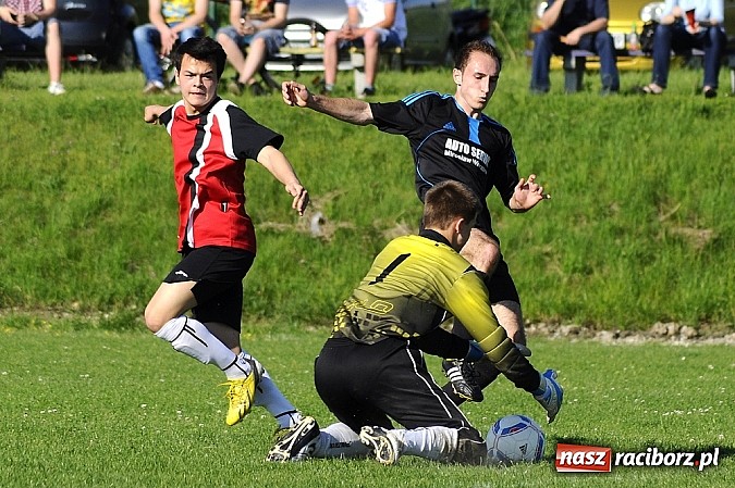 Zdjęcie w galerii na portalu naszraciborz.pl: Brzezie i Kobyla podzieliły się punktami wiadomości z regionu