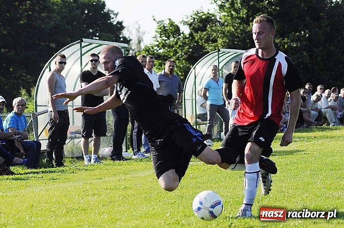 Zdjęcie w galerii na portalu naszraciborz.pl: Brzezie i Kobyla podzieliły się punktami wiadomości z regionu