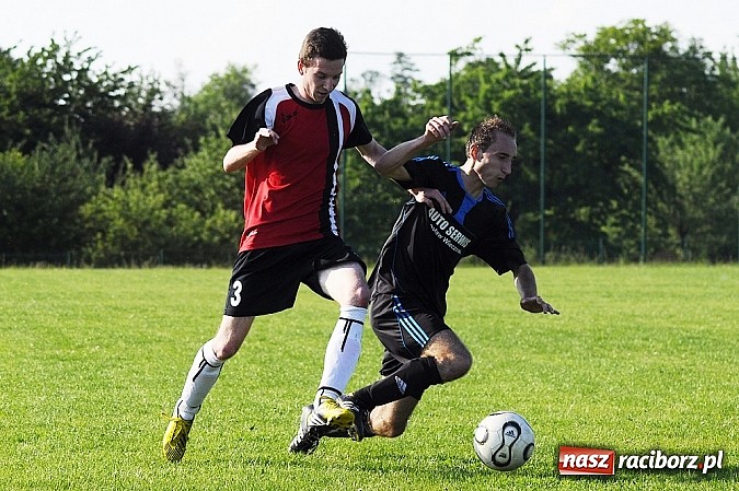 Zdjęcie w galerii na portalu naszraciborz.pl: Brzezie i Kobyla podzieliły się punktami wiadomości z regionu