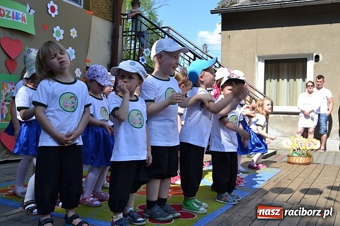 Zdjęcie w galerii na portalu naszraciborz.pl: Trzy w jednym, czyli trzeci festyn rudzkiego przedszkola! wiadomości z regionu