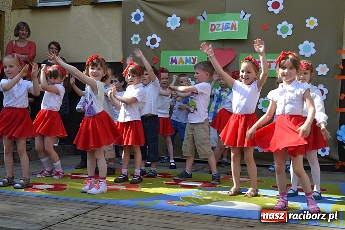 Zdjęcie w galerii na portalu naszraciborz.pl: Trzy w jednym, czyli trzeci festyn rudzkiego przedszkola! wiadomości z regionu