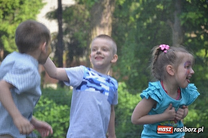 Zdjęcie w galerii na portalu naszraciborz.pl: Trzy w jednym, czyli trzeci festyn rudzkiego przedszkola! wiadomości z regionu