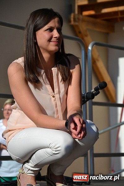 Zdjęcie w galerii na portalu naszraciborz.pl: Zamkowy piknik dla mam już za nami wiadomości z regionu