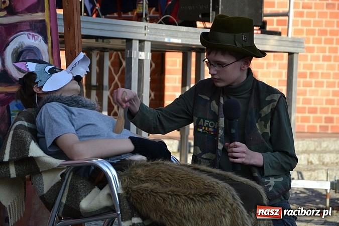 Zdjęcie w galerii na portalu naszraciborz.pl: Zamkowy piknik dla mam już za nami wiadomości z regionu