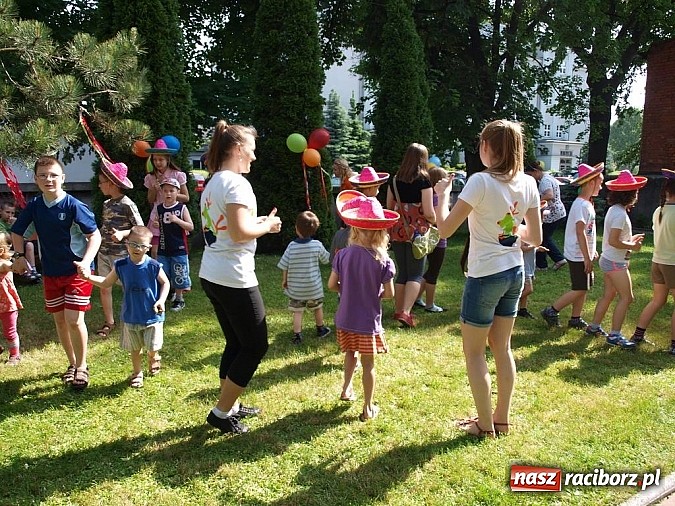 Zdjęcie w galerii na portalu naszraciborz.pl: VII Metropolitarne Święto Rodzin pod hasłem Rodzina bliżej siebie wiadomości z regionu