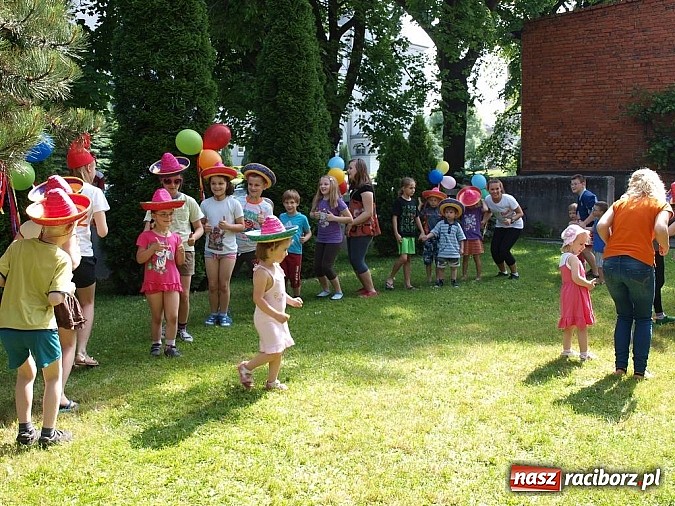 Zdjęcie w galerii na portalu naszraciborz.pl: VII Metropolitarne Święto Rodzin pod hasłem Rodzina bliżej siebie wiadomości z regionu