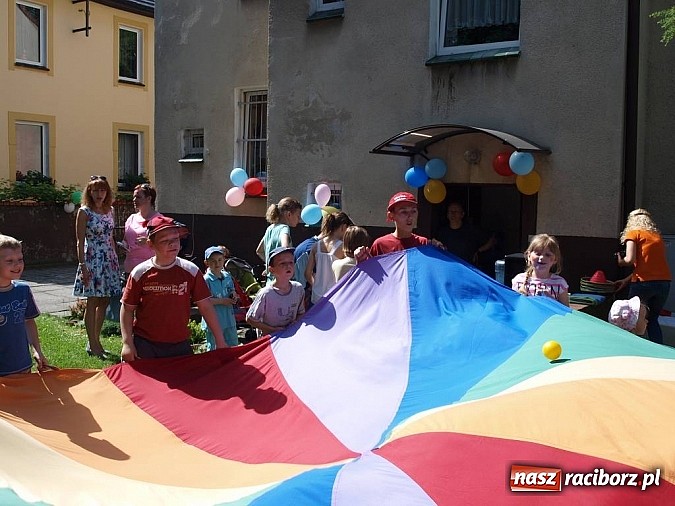 Zdjęcie w galerii na portalu naszraciborz.pl: VII Metropolitarne Święto Rodzin pod hasłem Rodzina bliżej siebie wiadomości z regionu