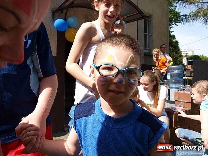 Zdjęcie w galerii na portalu naszraciborz.pl: VII Metropolitarne Święto Rodzin pod hasłem Rodzina bliżej siebie wiadomości z regionu