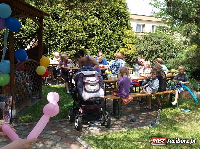 Zdjęcie w galerii na portalu naszraciborz.pl: VII Metropolitarne Święto Rodzin pod hasłem Rodzina bliżej siebie wiadomości z regionu