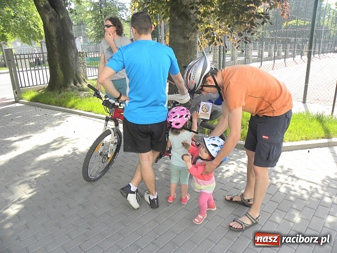 Zdjęcie w galerii na portalu naszraciborz.pl: Pomarańczowo i odjazdowo! wiadomości z regionu