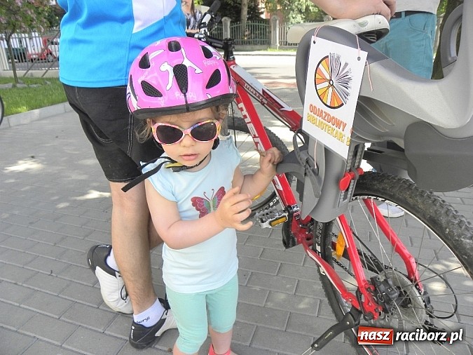 Zdjęcie w galerii na portalu naszraciborz.pl: Pomarańczowo i odjazdowo! wiadomości z regionu