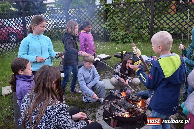 Zdjęcie w galerii na portalu naszraciborz.pl: Bajki i sport pomostem do wnętrza dziecka wiadomości z regionu