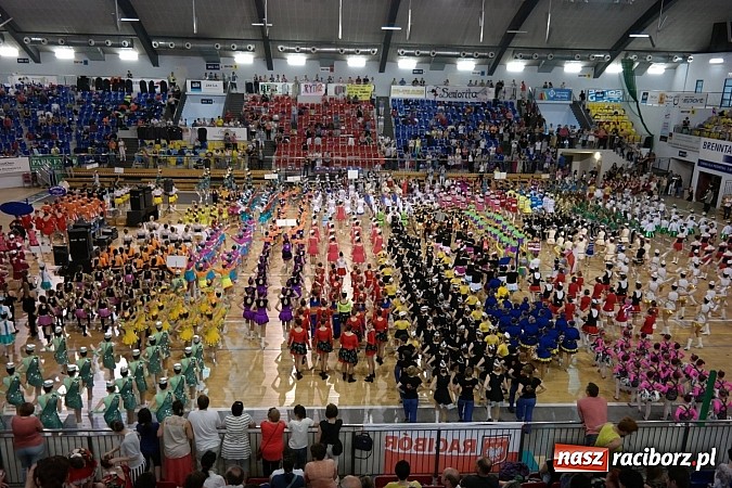Zdjęcie w galerii na portalu naszraciborz.pl: Mażoretki z Zawady Ks. mistrzyniami Polski!  wiadomości z regionu