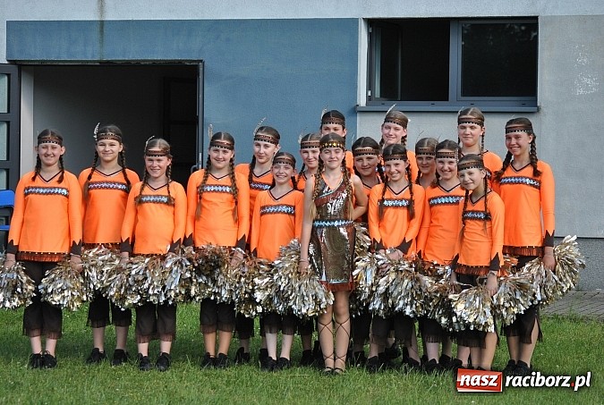 Zdjęcie w galerii na portalu naszraciborz.pl: 19 tytułów mistrzowskich i 9 pucharów mażoretek Tęczy  wiadomości z regionu