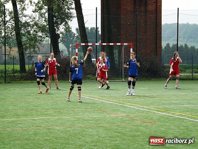 Zdjęcie w galerii na portalu naszraciborz.pl: Wojewódzki Finał Szczypiorniaka pierwszy raz w gminie Pietrowice Wielkie wiadomości z regionu