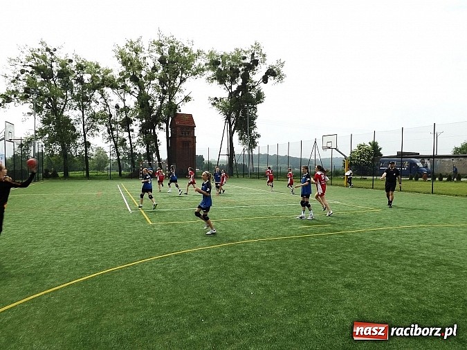 Zdjęcie w galerii na portalu naszraciborz.pl: Wojewódzki Finał Szczypiorniaka pierwszy raz w gminie Pietrowice Wielkie wiadomości z regionu