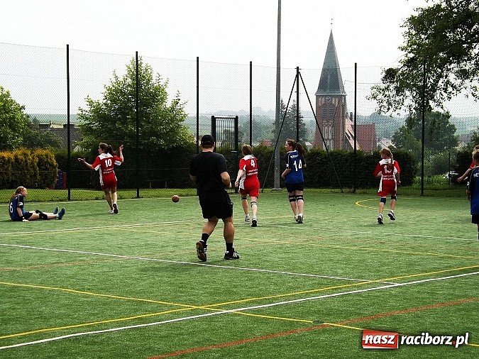 Zdjęcie w galerii na portalu naszraciborz.pl: Wojewódzki Finał Szczypiorniaka pierwszy raz w gminie Pietrowice Wielkie wiadomości z regionu