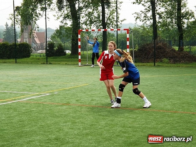 Zdjęcie w galerii na portalu naszraciborz.pl: Wojewódzki Finał Szczypiorniaka pierwszy raz w gminie Pietrowice Wielkie wiadomości z regionu