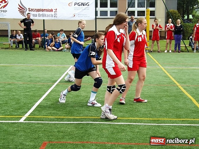 Zdjęcie w galerii na portalu naszraciborz.pl: Wojewódzki Finał Szczypiorniaka pierwszy raz w gminie Pietrowice Wielkie wiadomości z regionu