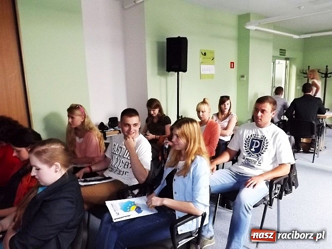 Zdjęcie w galerii na portalu naszraciborz.pl: PWSZ: Czeskie środowisko polityczne na szczeblu regionalnym wiadomości z regionu