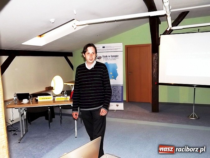 Zdjęcie w galerii na portalu naszraciborz.pl: PWSZ: Czeskie środowisko polityczne na szczeblu regionalnym wiadomości z regionu