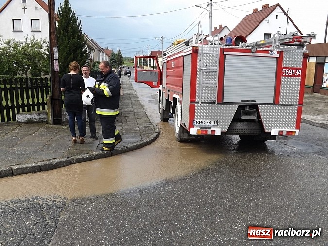 Zdjęcie w galerii na portalu naszraciborz.pl: Sobieskiego zalana drugi raz w ciągu doby  wiadomości z regionu