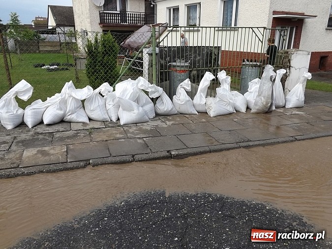 Zdjęcie w galerii na portalu naszraciborz.pl: Sobieskiego zalana drugi raz w ciągu doby  wiadomości z regionu