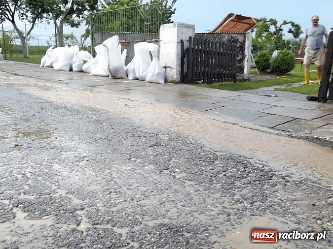 Zdjęcie w galerii na portalu naszraciborz.pl: Sobieskiego zalana drugi raz w ciągu doby  wiadomości z regionu
