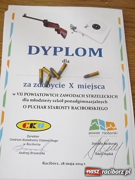 Zdjęcie w galerii na portalu naszraciborz.pl: Płeć piękna prowadzi w zawodach strzeleckich! wiadomości z regionu