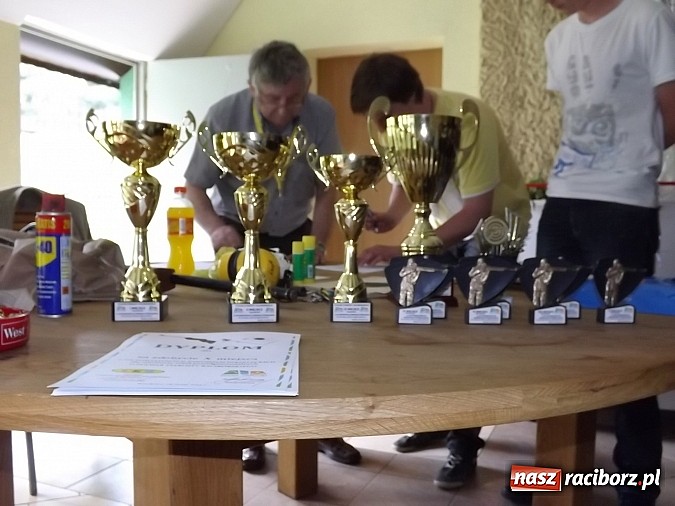 Zdjęcie w galerii na portalu naszraciborz.pl: Płeć piękna prowadzi w zawodach strzeleckich! wiadomości z regionu