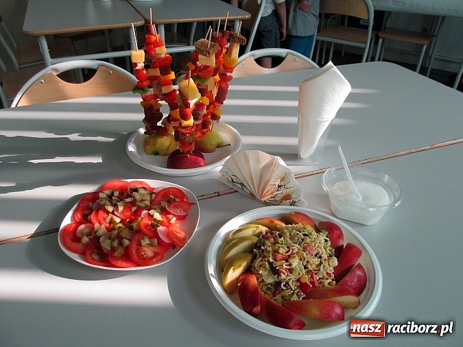 Zdjęcie w galerii na portalu naszraciborz.pl: Czas na Zdrowie w Gimnazjum Nr 5 wiadomości z regionu