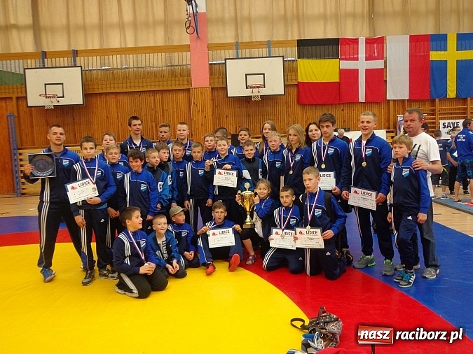 Zdjęcie w galerii na portalu naszraciborz.pl: Raciborscy zapaśnicy podbili Europę wiadomości z regionu