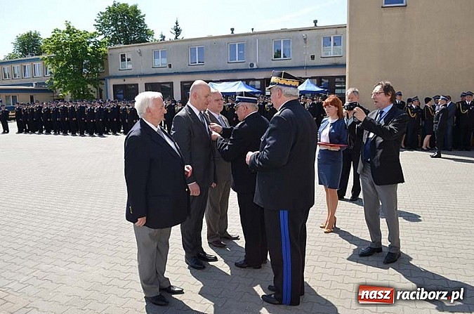 Zdjęcie w galerii na portalu naszraciborz.pl: Złote medale za zasługi dla pożarnictwa wiadomości z regionu