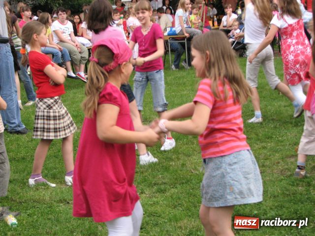 Zdjęcie w galerii na portalu naszraciborz.pl: Festyn rodzinny w Trzynastce wiadomości z regionu