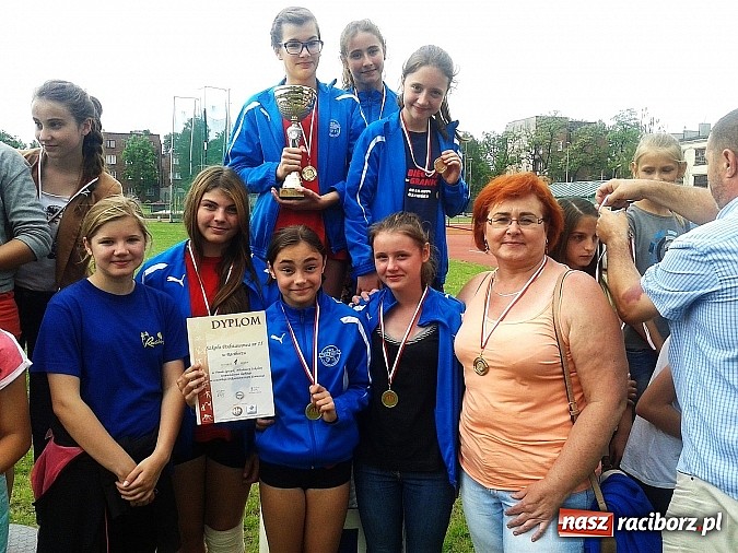 Zdjęcie w galerii na portalu naszraciborz.pl: SP 15 po raz kolejny najlepsza wiadomości z regionu