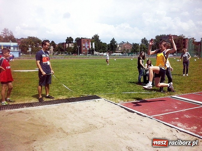 Zdjęcie w galerii na portalu naszraciborz.pl: SP 15 po raz kolejny najlepsza wiadomości z regionu