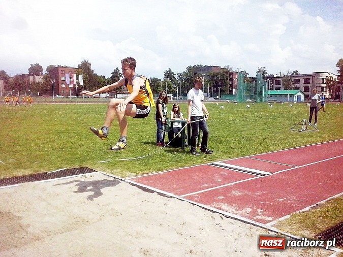 Zdjęcie w galerii na portalu naszraciborz.pl: SP 15 po raz kolejny najlepsza wiadomości z regionu
