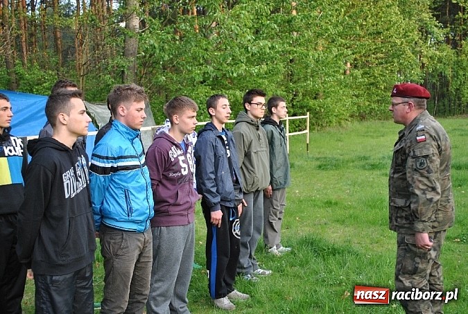 Zdjęcie w galerii na portalu naszraciborz.pl: Od ucznia ZSOMS – do żołnierza  wiadomości z regionu