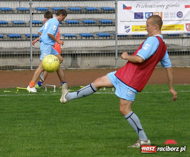Zdjęcie w galerii na portalu naszraciborz.pl: Potrenowali i zagrali wiadomości z regionu