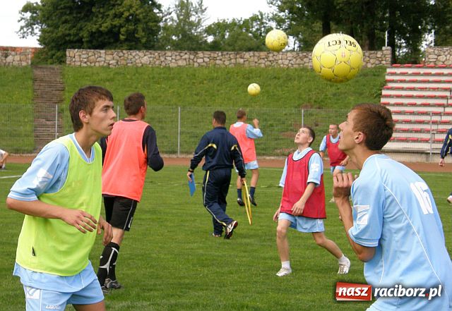 Zdjęcie w galerii na portalu naszraciborz.pl: Potrenowali i zagrali wiadomości z regionu
