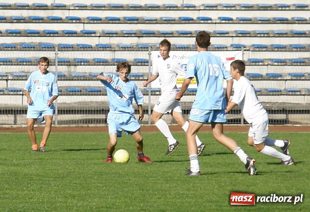 Zdjęcie w galerii na portalu naszraciborz.pl: Potrenowali i zagrali wiadomości z regionu
