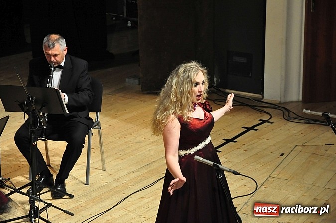 Zdjęcie w galerii na portalu naszraciborz.pl: Jubileuszowy koncert z okazji 10-lecia Kwartetu Bramy Morawskiej wiadomości z regionu