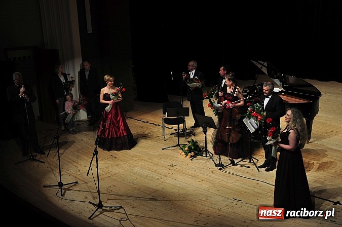 Zdjęcie w galerii na portalu naszraciborz.pl: Jubileuszowy koncert z okazji 10-lecia Kwartetu Bramy Morawskiej wiadomości z regionu