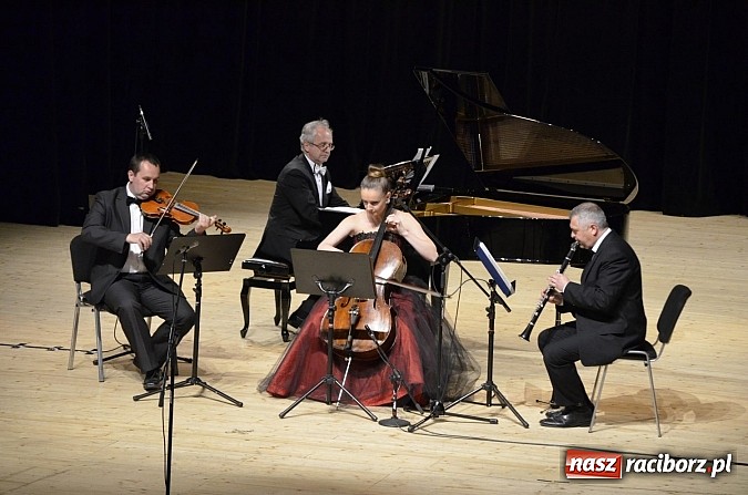 Zdjęcie w galerii na portalu naszraciborz.pl: Jubileuszowy koncert z okazji 10-lecia Kwartetu Bramy Morawskiej wiadomości z regionu