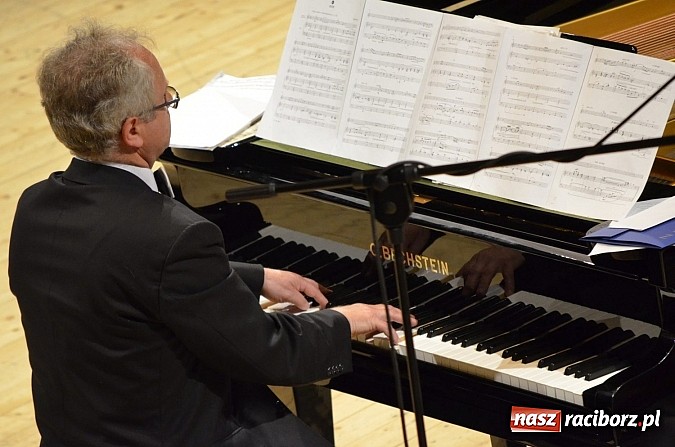 Zdjęcie w galerii na portalu naszraciborz.pl: Jubileuszowy koncert z okazji 10-lecia Kwartetu Bramy Morawskiej wiadomości z regionu