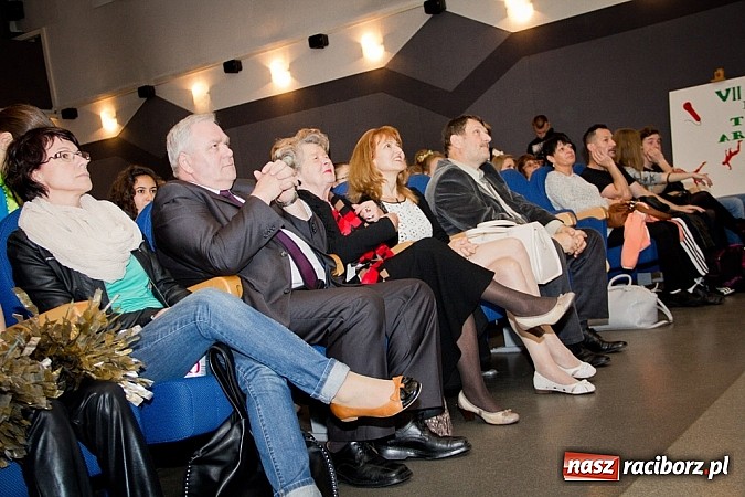 Zdjęcie w galerii na portalu naszraciborz.pl: Powiatowy Festiwal Twórczości Artystycznej - koncert galowy w Strzesze  wiadomości z regionu