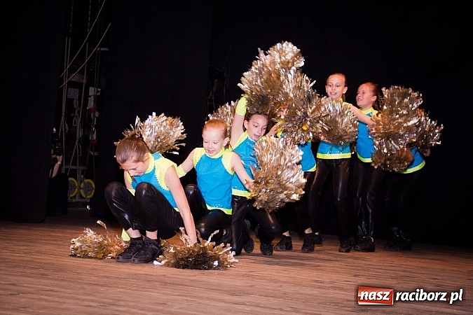 Zdjęcie w galerii na portalu naszraciborz.pl: Powiatowy Festiwal Twórczości Artystycznej - koncert galowy w Strzesze  wiadomości z regionu