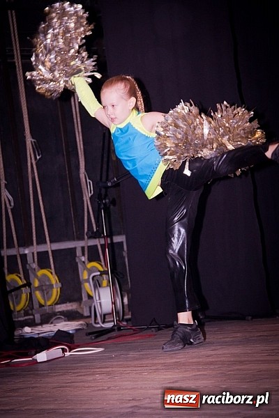 Zdjęcie w galerii na portalu naszraciborz.pl: Powiatowy Festiwal Twórczości Artystycznej - koncert galowy w Strzesze  wiadomości z regionu