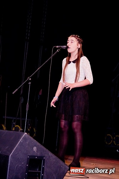 Zdjęcie w galerii na portalu naszraciborz.pl: Powiatowy Festiwal Twórczości Artystycznej - koncert galowy w Strzesze  wiadomości z regionu